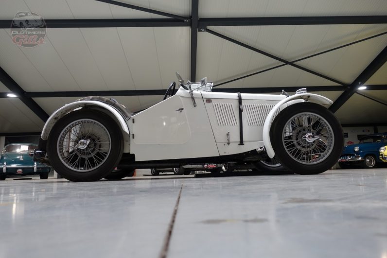1933 MG J2