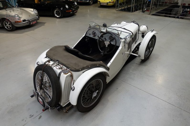 1933 MG J2