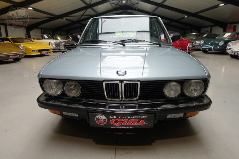 1982 BMW E28 518