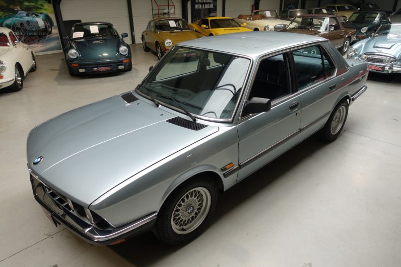 1982 BMW E28 518