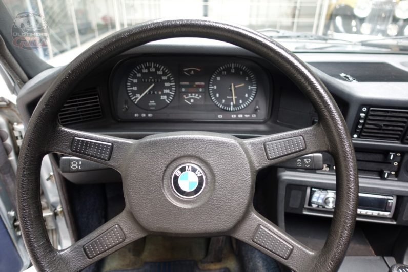 1982 BMW E28 518